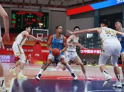 开云-篮球夜战：岭东天虎队逆转关中霹雳队，主帅临场妙招外援联手发威